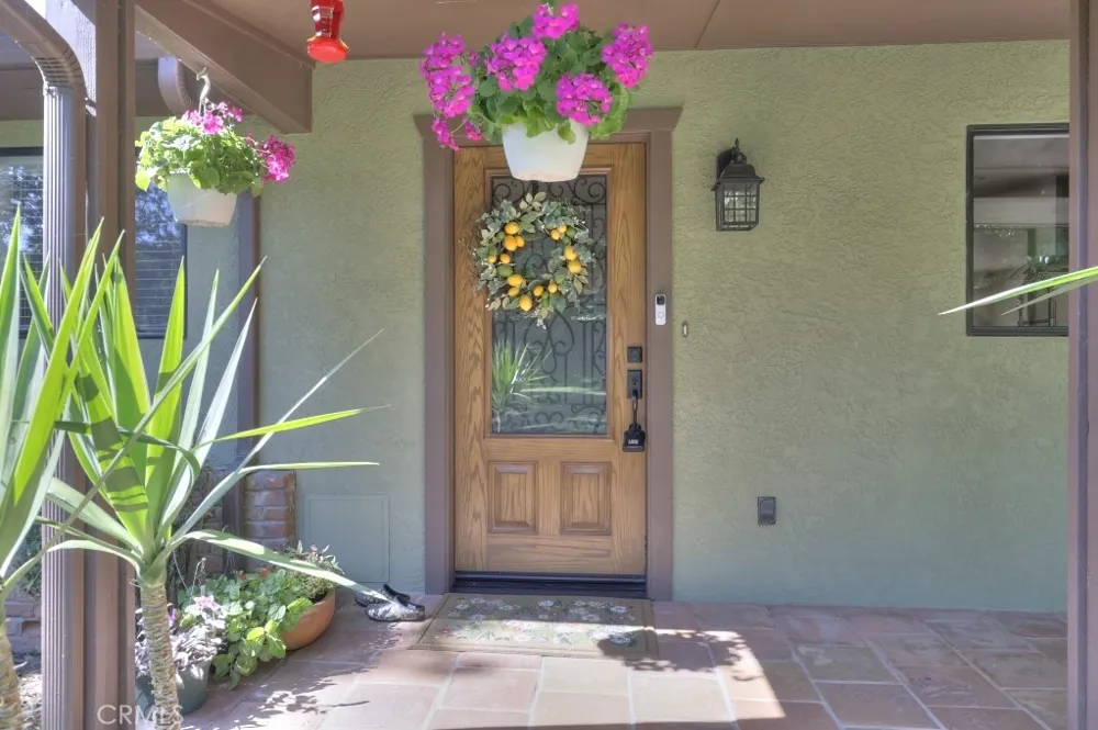11714 Livingston Cressey Livingston, CA 95334