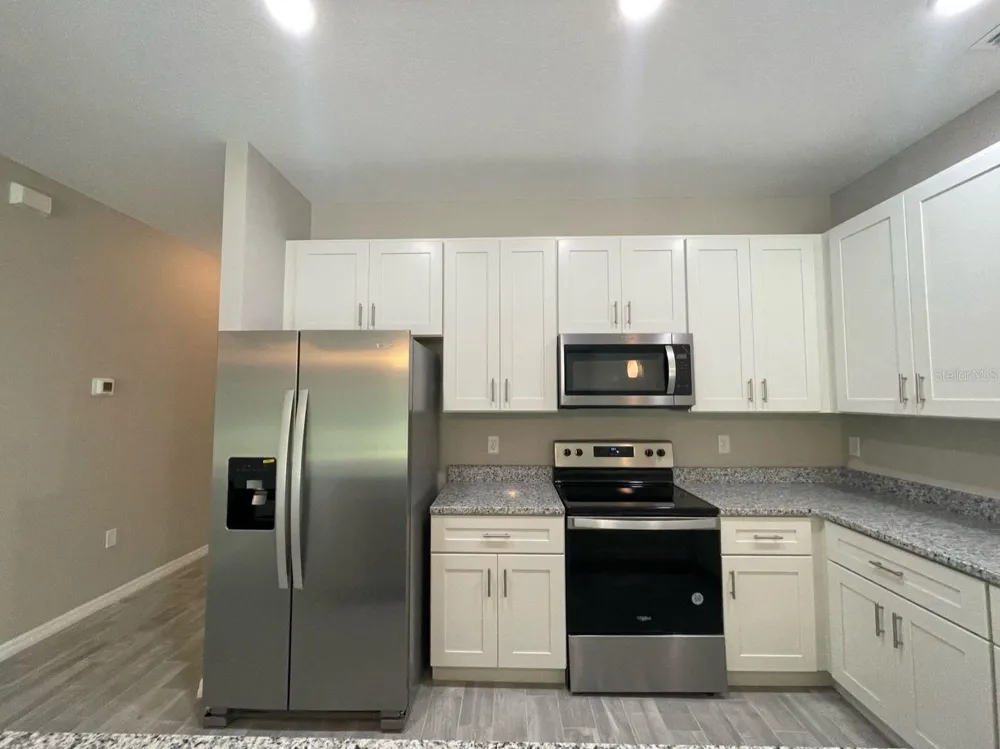 407 BEDLINGTON COURT Kissimmee, FL 34758