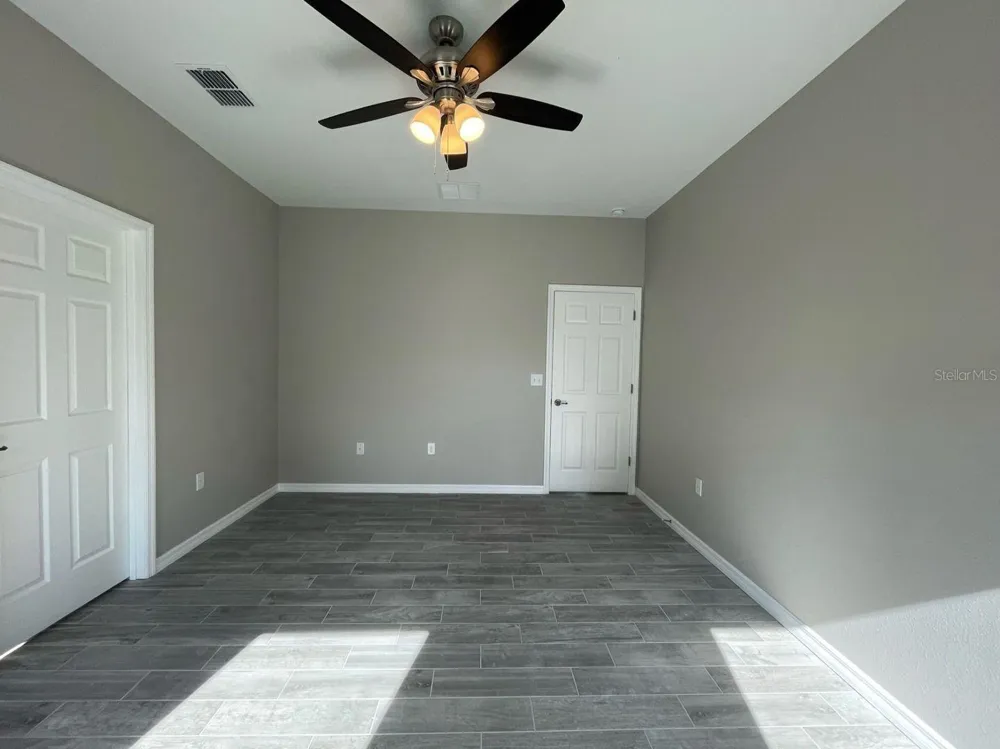 407 BEDLINGTON COURT Kissimmee, FL 34758