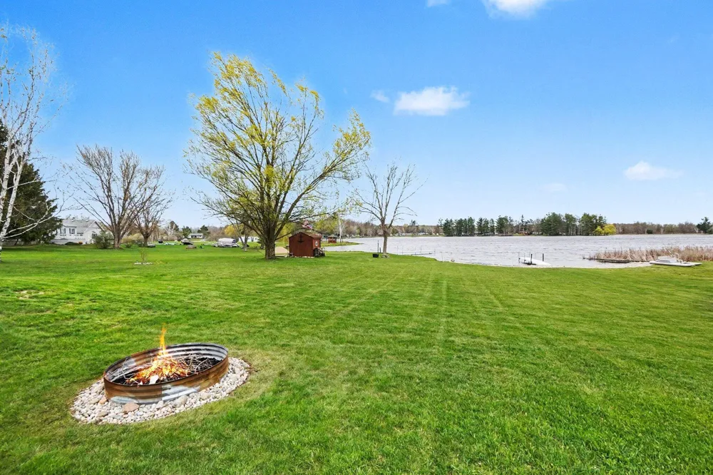 3520 W Lake Drive Orient Township, MI 49679