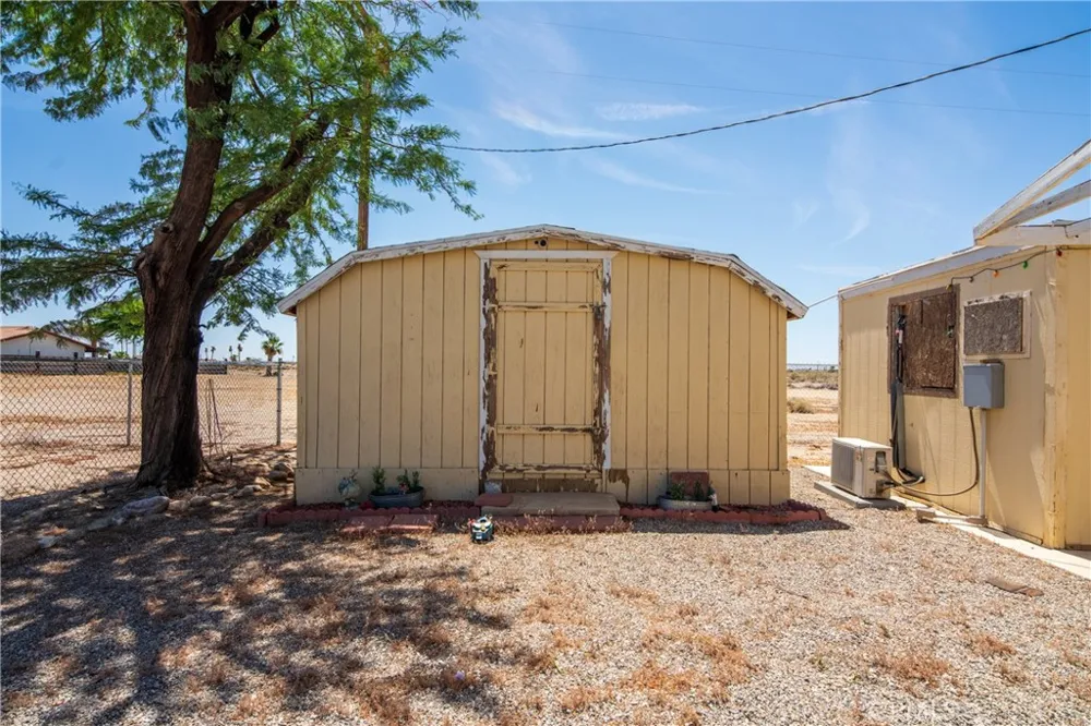783 Molokai Thermal, CA 92274