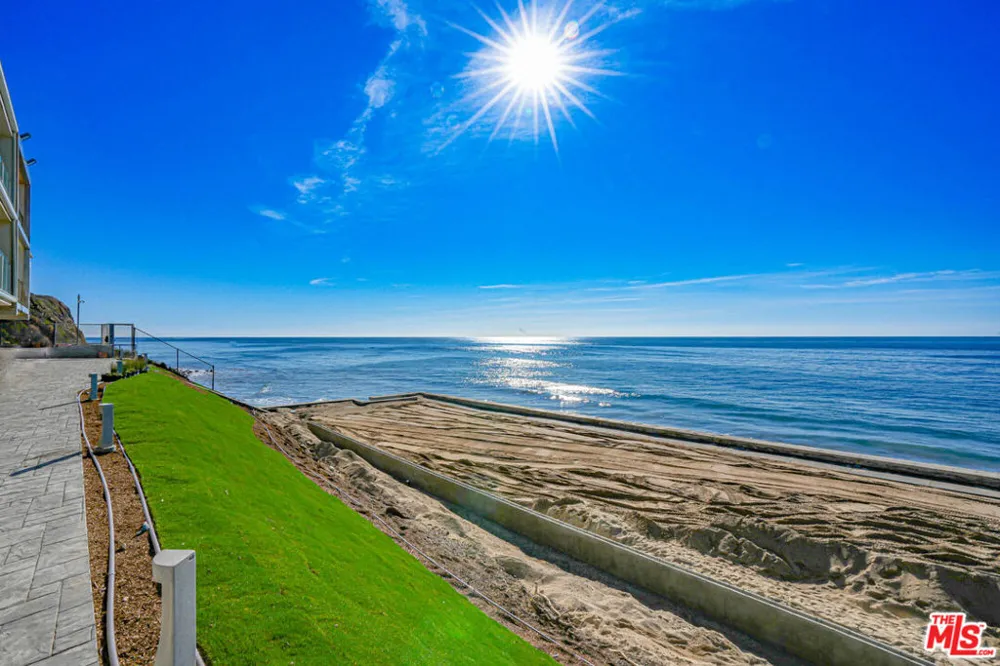 11874 Coral Reef Lane Malibu, CA 90265