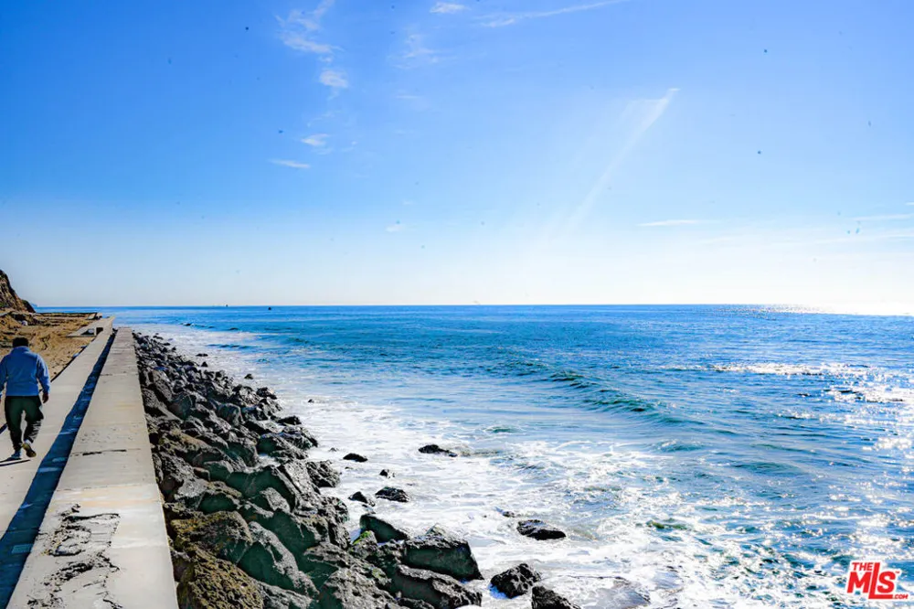 11874 Coral Reef Lane Malibu, CA 90265