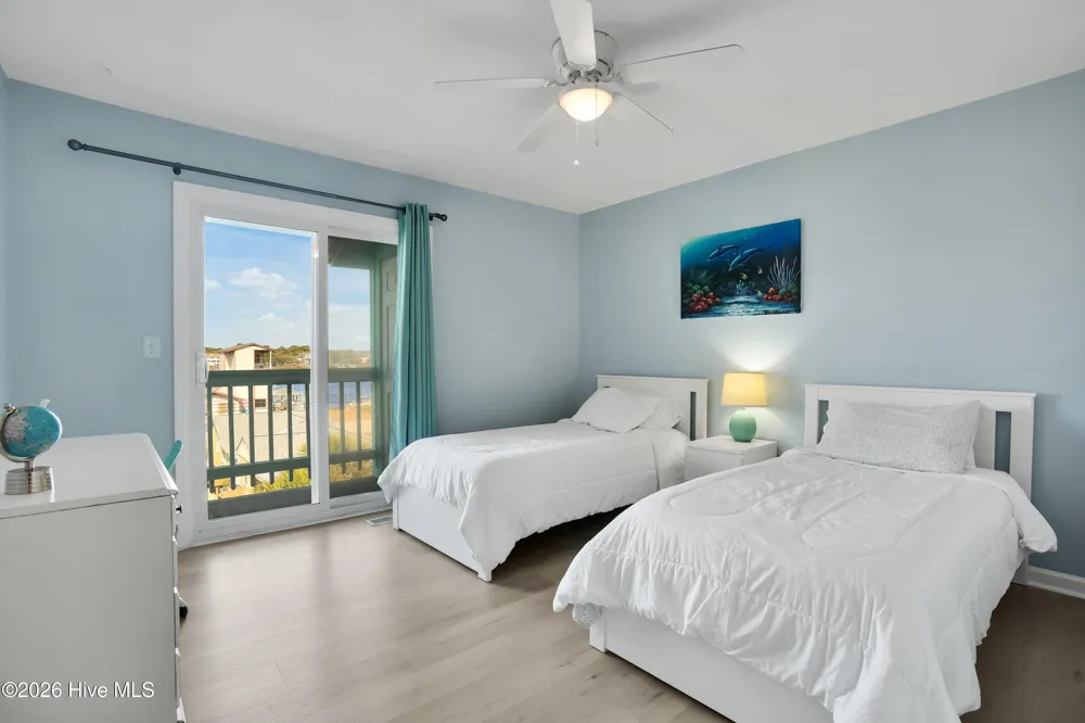 1013 Carolina Beach Avenue #3d Carolina Beach, NC 28428