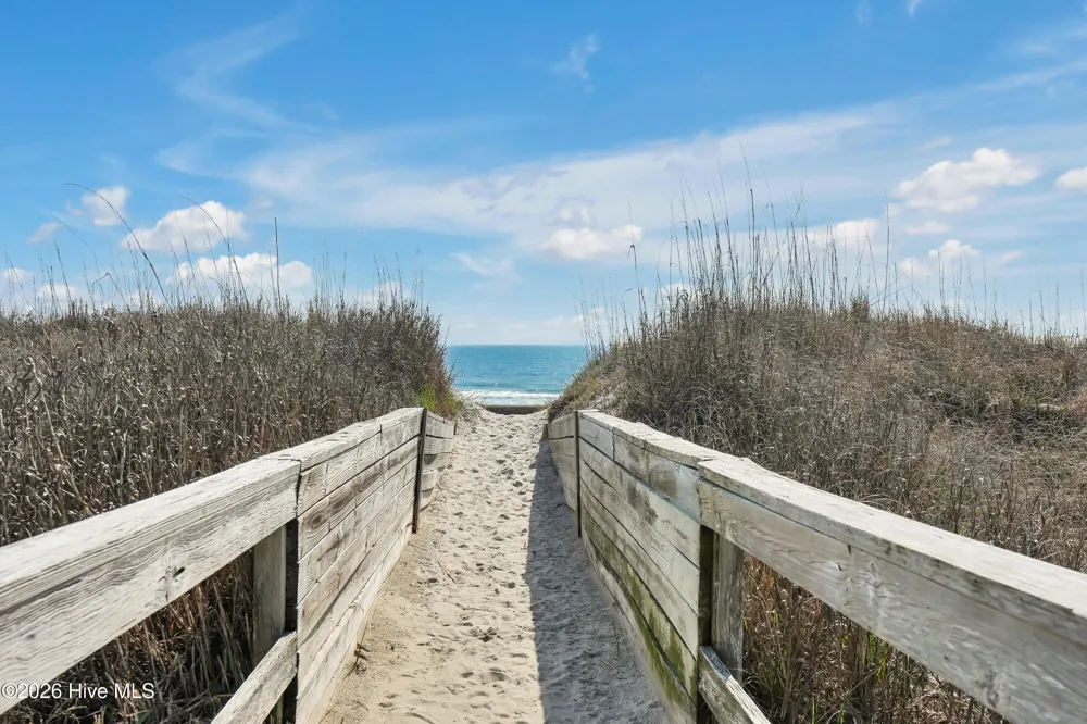1013 Carolina Beach Avenue #3d Carolina Beach, NC 28428