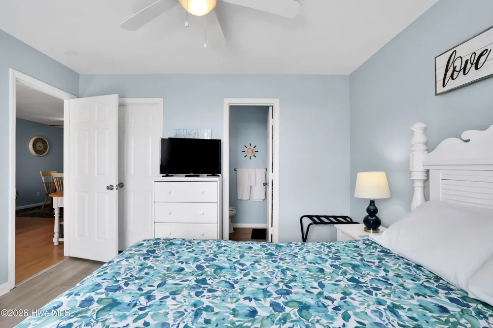 1013 Carolina Beach Avenue #3d Carolina Beach, NC 28428