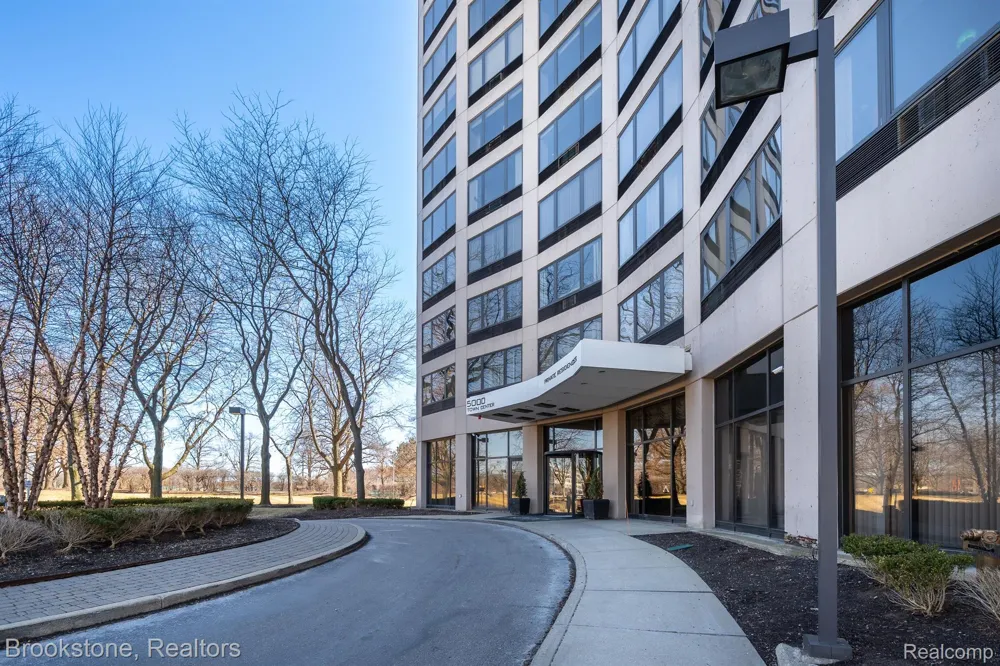 5000 Town Center Drive #Ste # 2301 Southfield City, MI 48075
