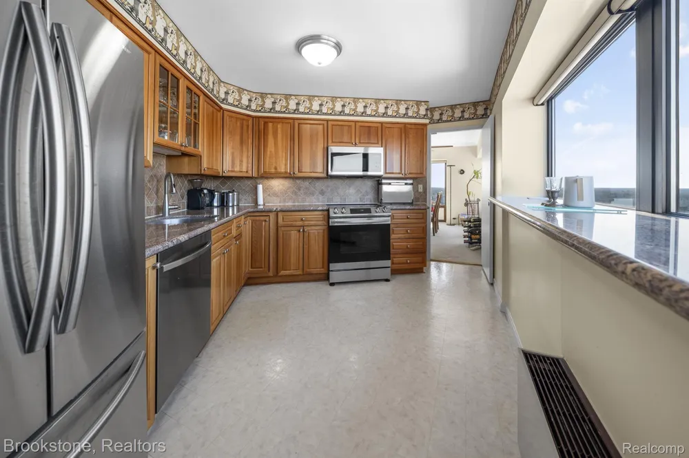 5000 Town Center Drive #Ste # 2301 Southfield City, MI 48075