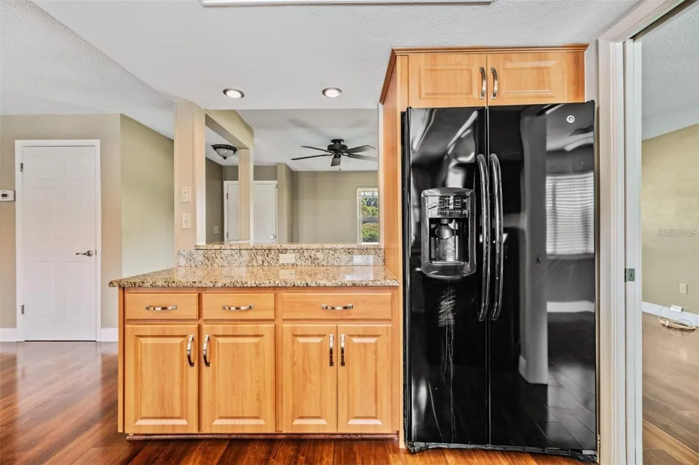 11440 130TH AVENUE Largo, FL 33778