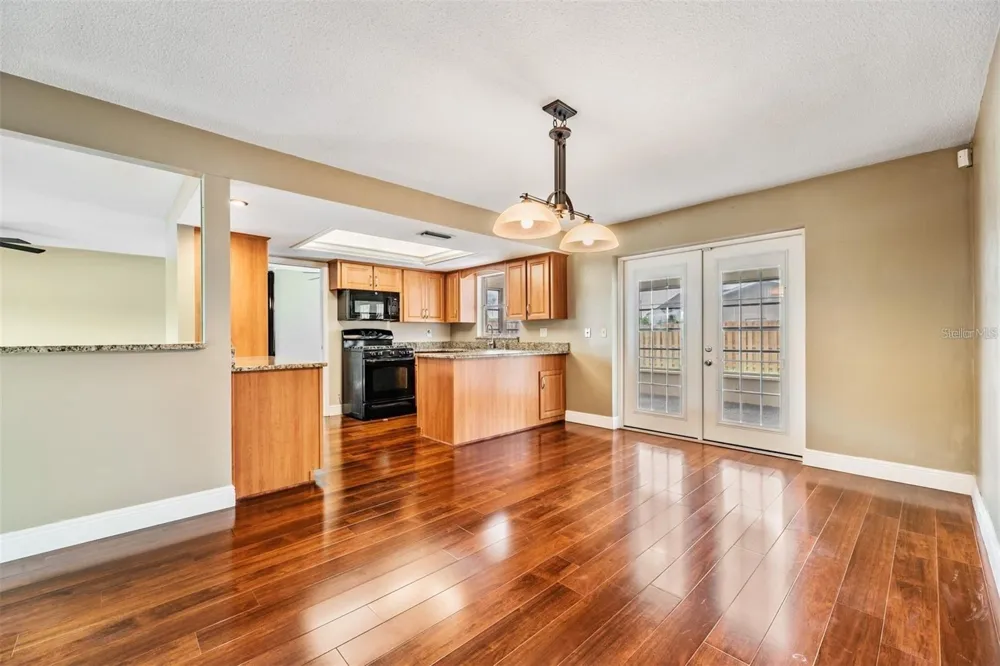11440 130TH AVENUE Largo, FL 33778