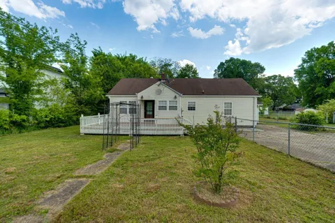 1304 Mcbrien Road