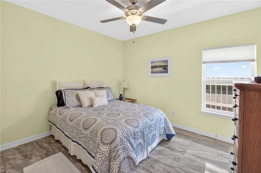 15853 GRENADINE DRIVE Corpus Christi, TX 78418