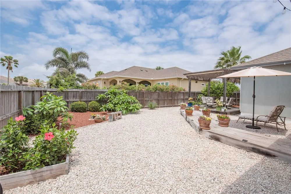 15853 GRENADINE DRIVE Corpus Christi, TX 78418