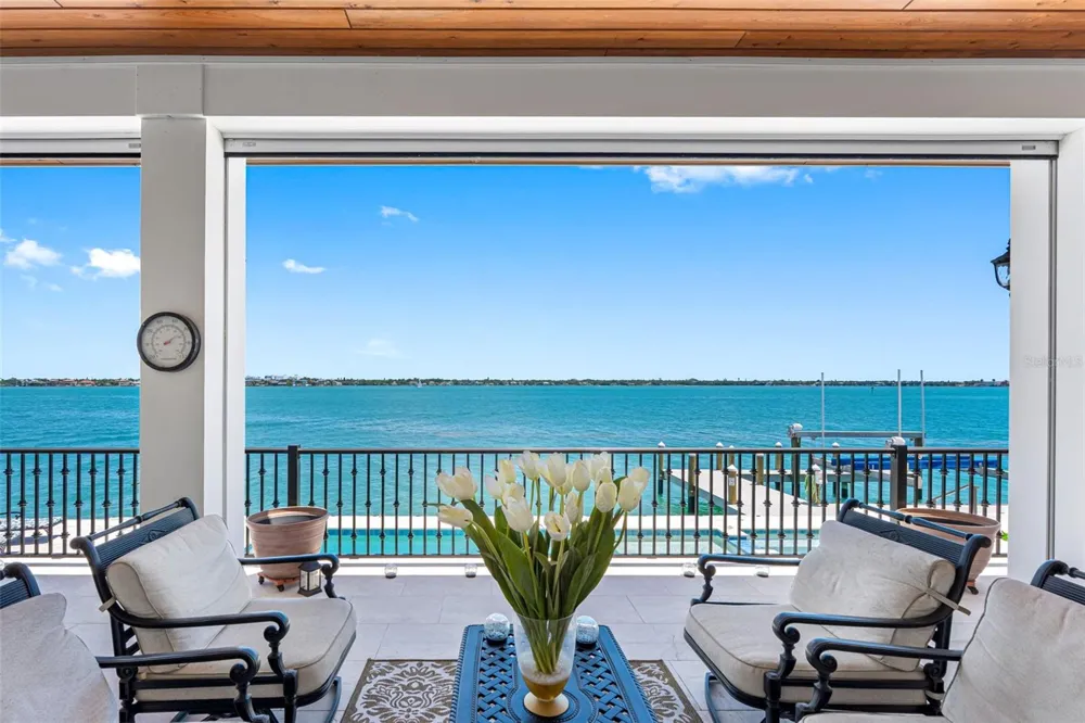 487 MEADOW LARK DR Sarasota, FL 34236