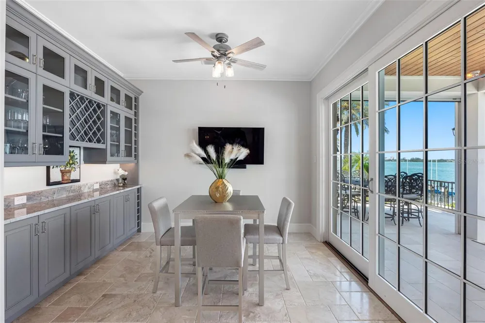 487 MEADOW LARK DR Sarasota, FL 34236
