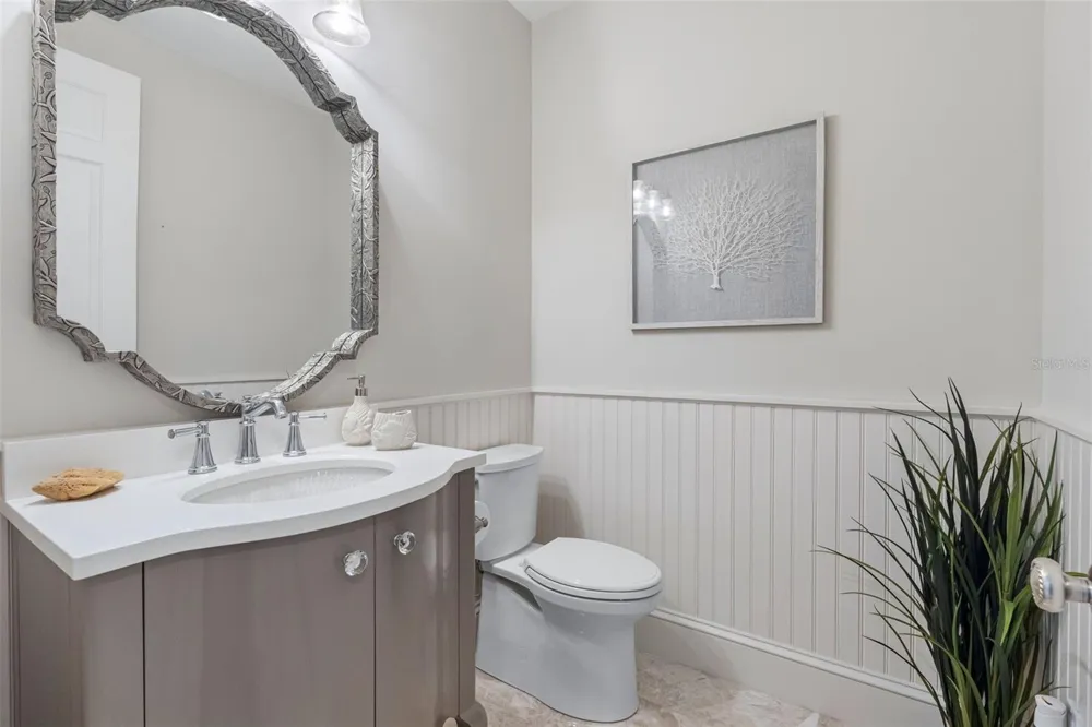 487 MEADOW LARK DR Sarasota, FL 34236