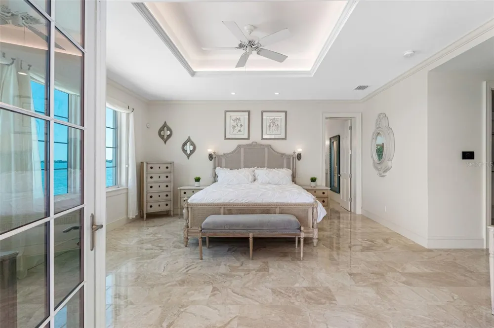 487 MEADOW LARK DR Sarasota, FL 34236