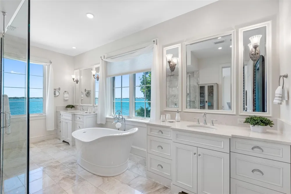 487 MEADOW LARK DR Sarasota, FL 34236
