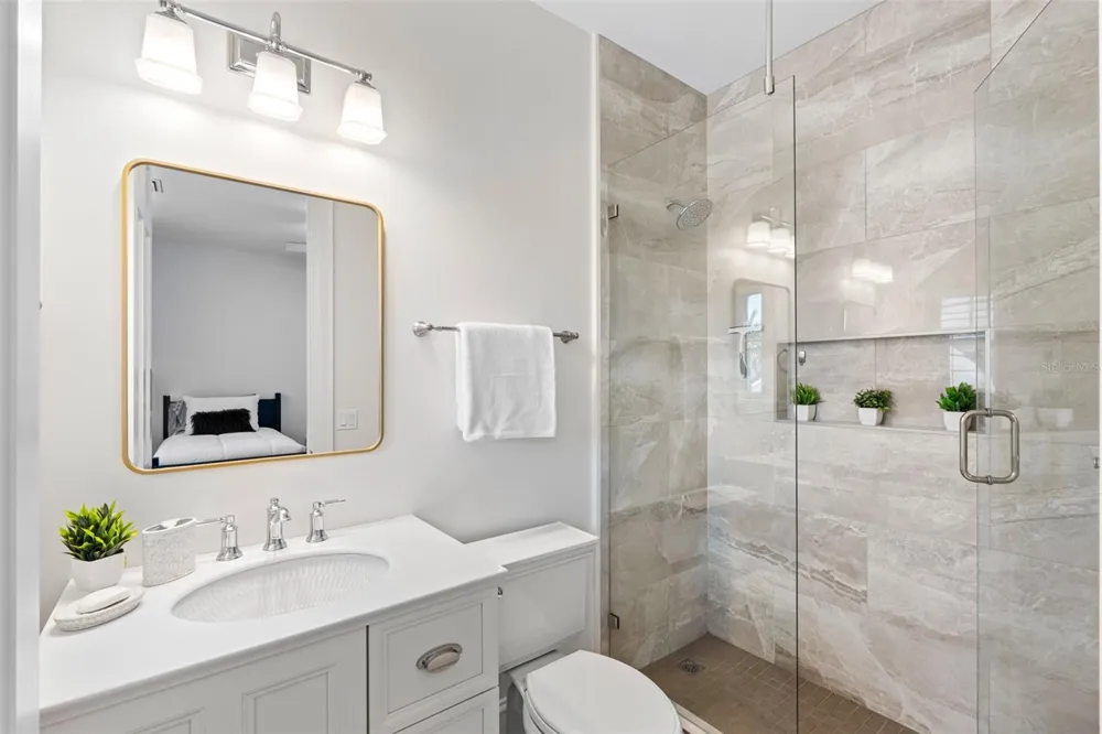 487 MEADOW LARK DR Sarasota, FL 34236