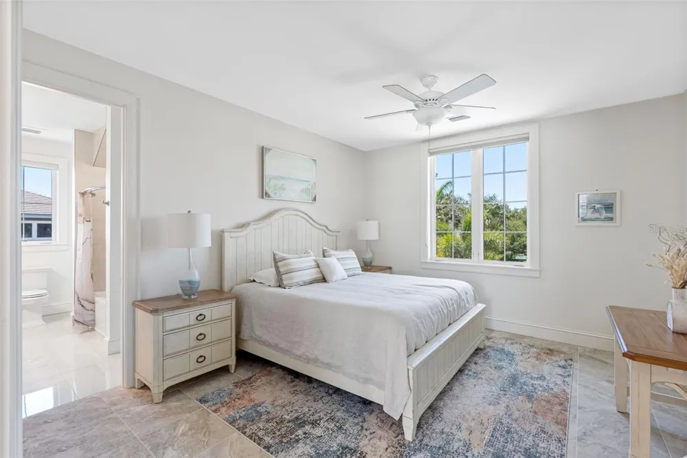 487 MEADOW LARK DR Sarasota, FL 34236