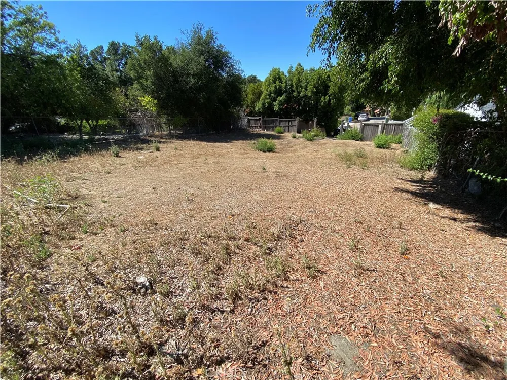 Elm Calabasas, CA 91302