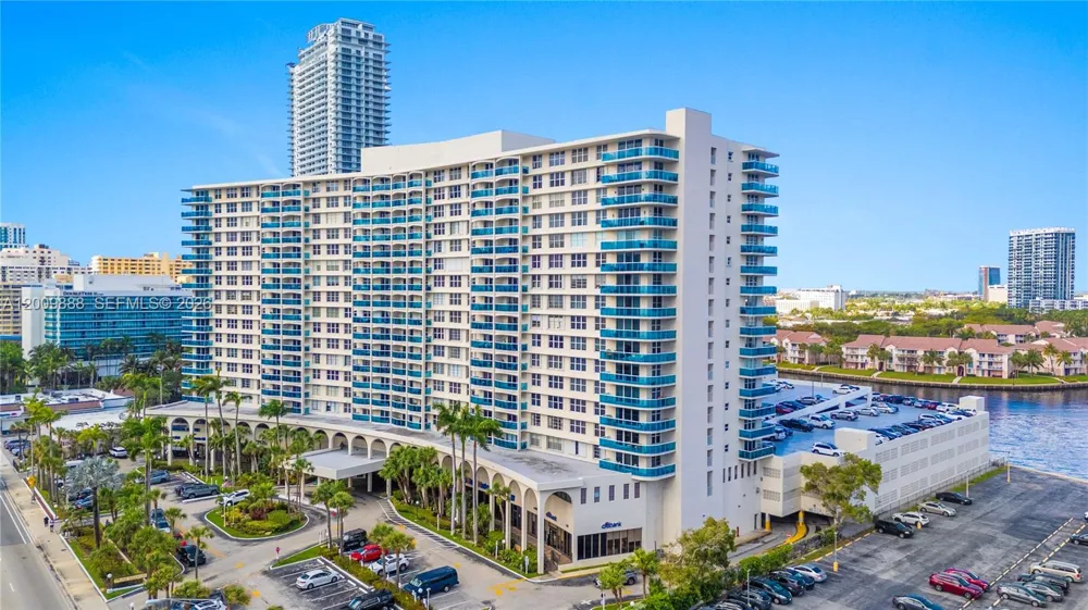 3800 S Ocean Dr #414 Hollywood, FL 33019