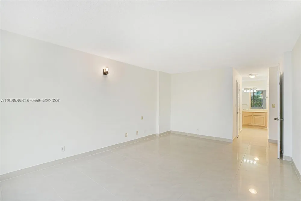 3800 S Ocean Dr #414 Hollywood, FL 33019