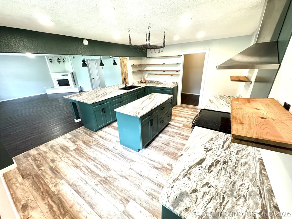 1109 Palmer Lane Eufaula, OK 74432