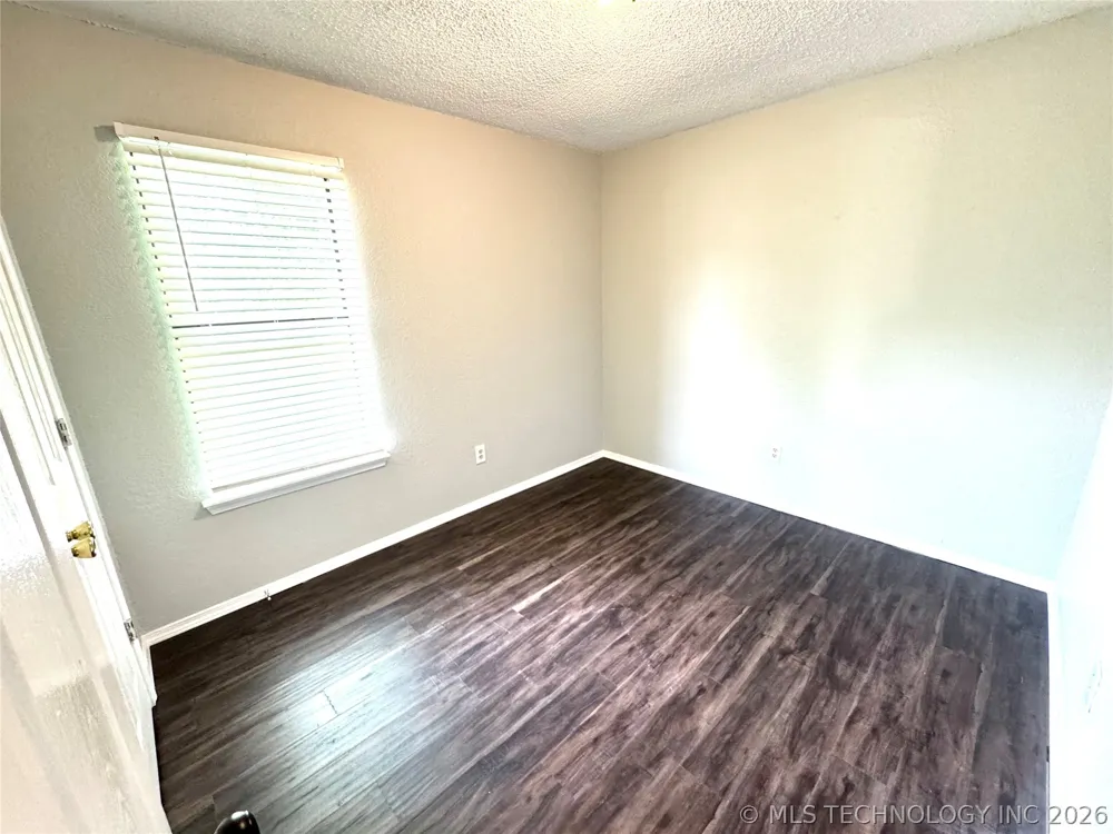 1109 Palmer Lane Eufaula, OK 74432