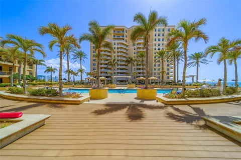 11 BAYMONT STREET #1109
