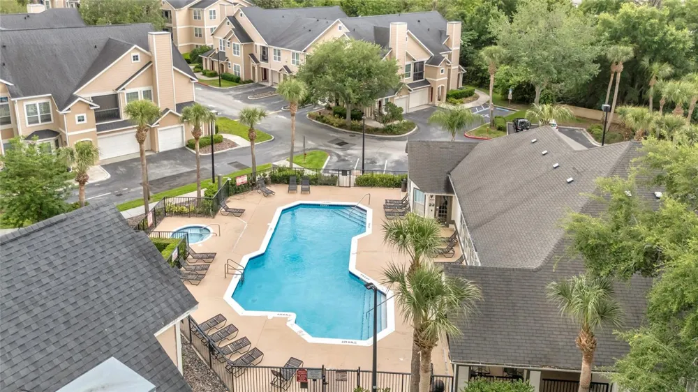 1995 ERVING CIRCLE #208 Ocoee, FL 34761