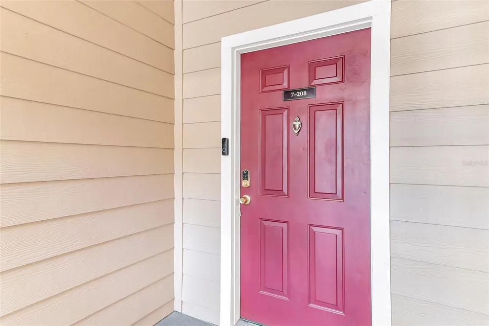 1995 ERVING CIRCLE #208 Ocoee, FL 34761