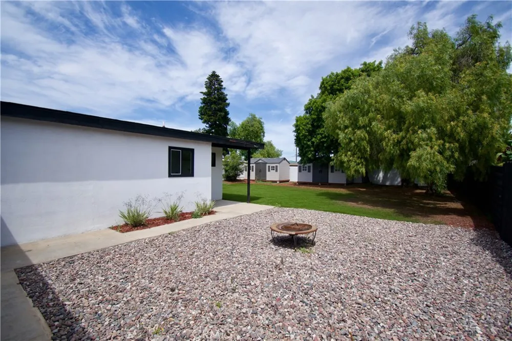 820 Iris Imperial Beach, CA 91932