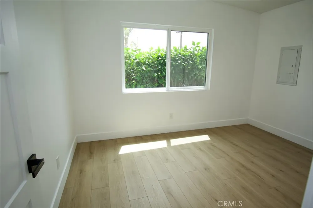 820 Iris Imperial Beach, CA 91932