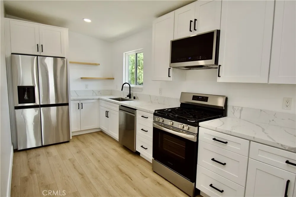 820 Iris Imperial Beach, CA 91932