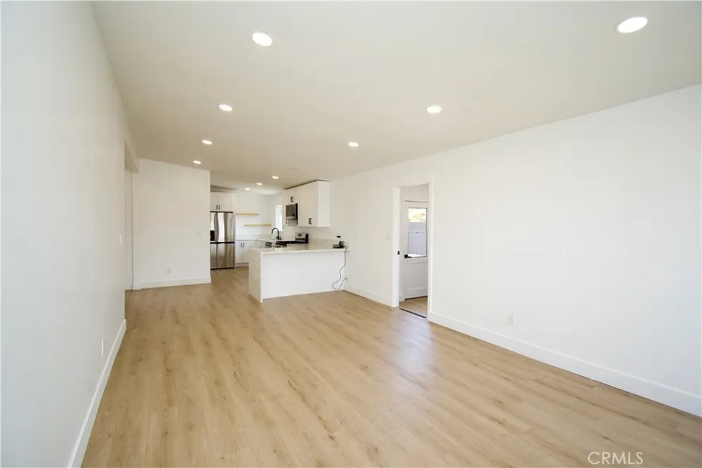820 Iris Imperial Beach, CA 91932