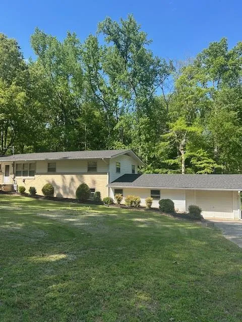 253 Woodland Acres Rd