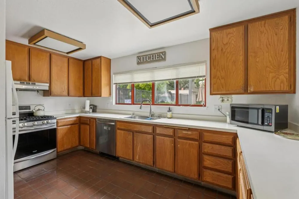 443 Alberto Way #B218 Los Gatos, CA 95032