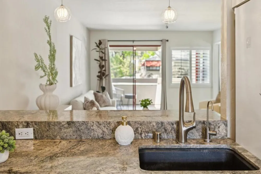 443 Alberto Way #B218 Los Gatos, CA 95032