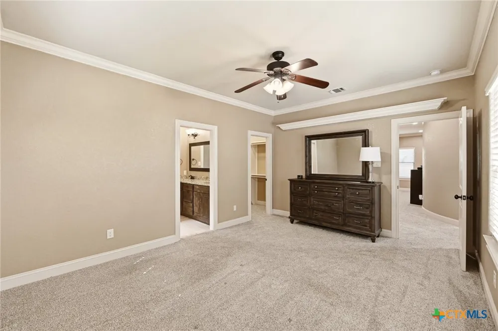 324 Heavens Way San Antonio, TX 78260
