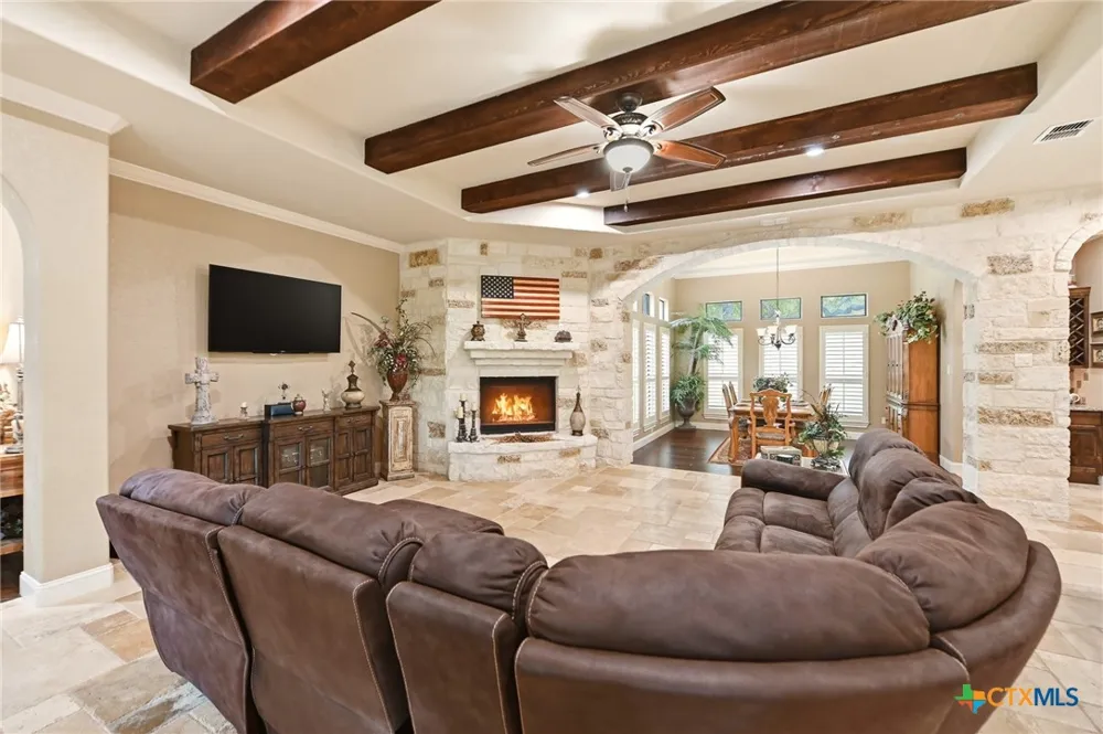 324 Heavens Way San Antonio, TX 78260