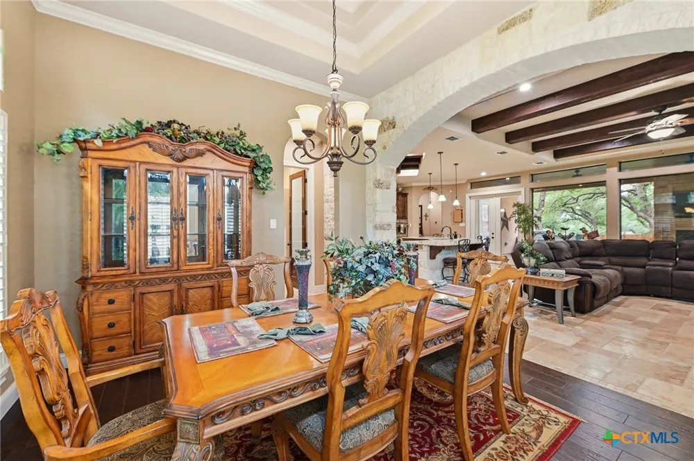 324 Heavens Way San Antonio, TX 78260