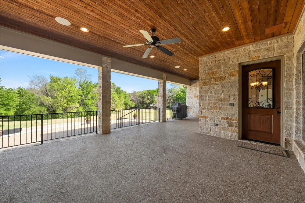 14690 Chapel Road Lorena, TX 76655