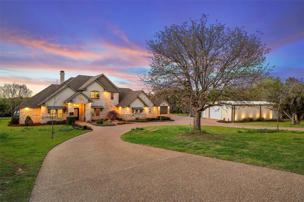 14690 Chapel Road Lorena, TX 76655