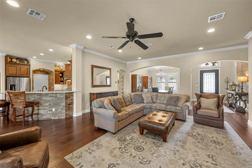 14690 Chapel Road Lorena, TX 76655