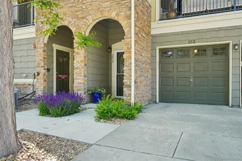 6283 Kilmer Loop #202