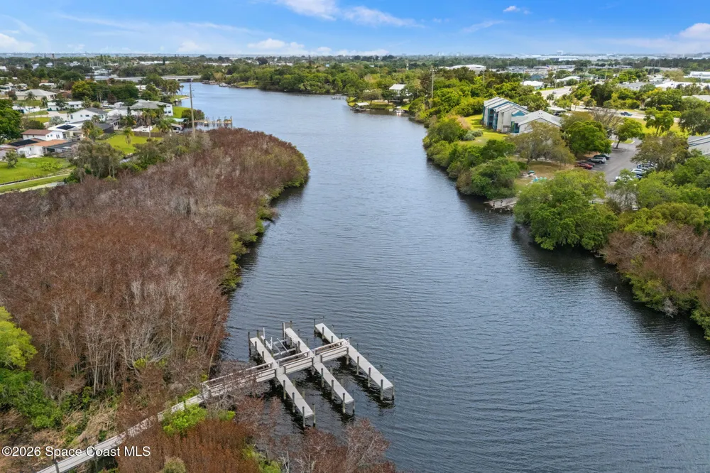 1395 Windchime Lane Melbourne, FL 32935