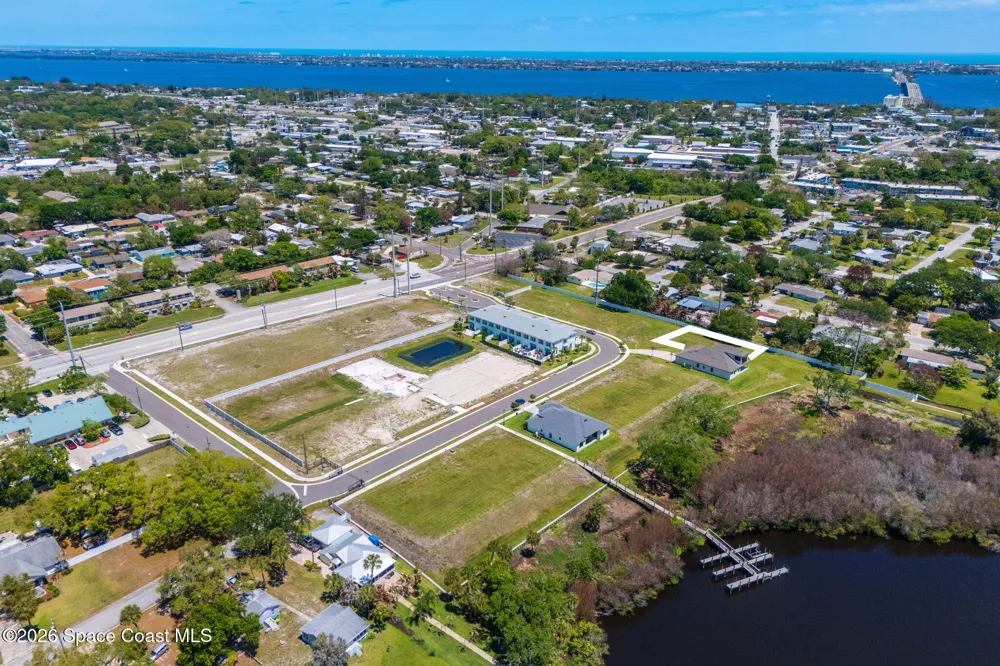1395 Windchime Lane Melbourne, FL 32935