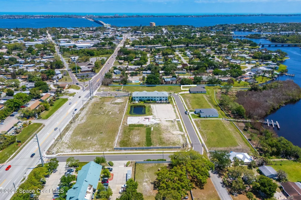 1395 Windchime Lane Melbourne, FL 32935