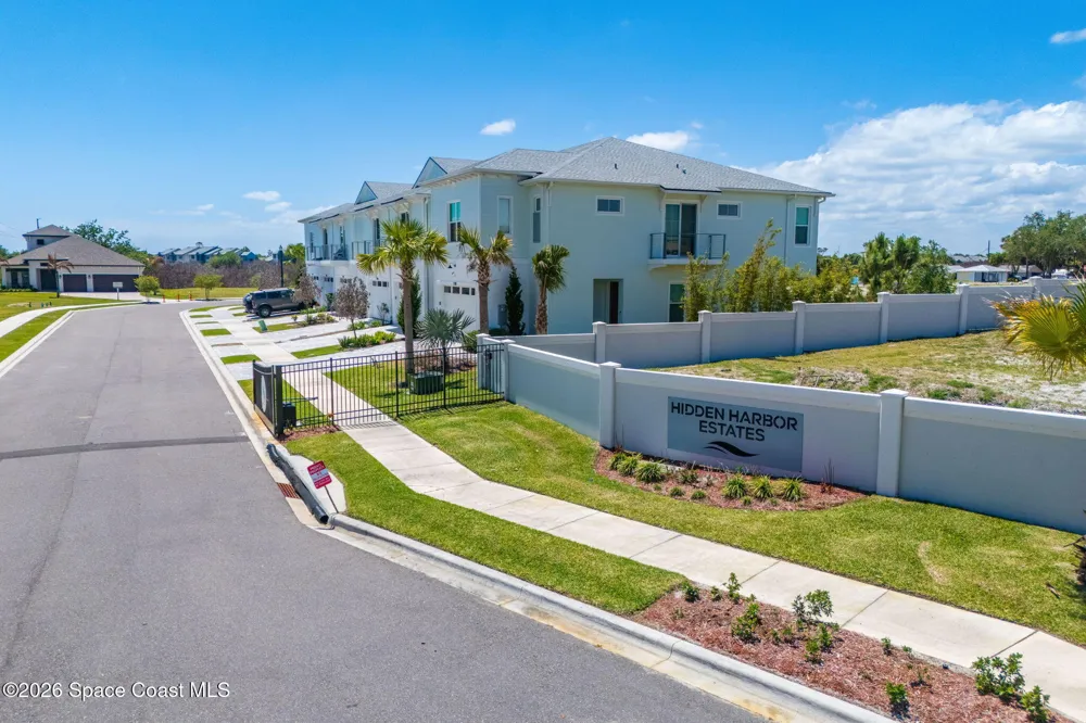 1395 Windchime Lane Melbourne, FL 32935